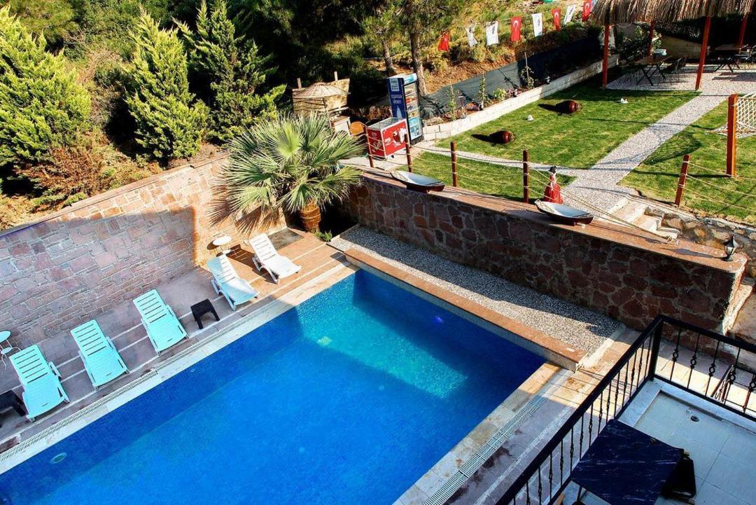 Yeni Foca Butik Otel Exterior photo
