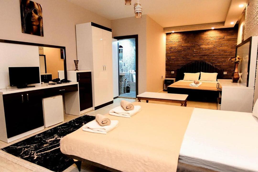 Yeni Foca Butik Otel Exterior photo