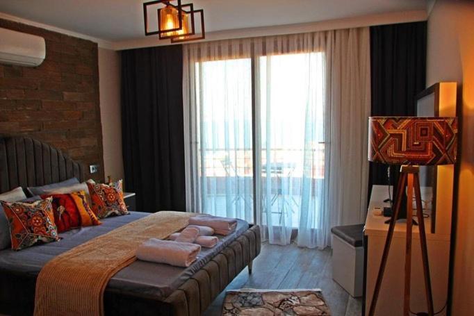 Yeni Foca Butik Otel Exterior photo